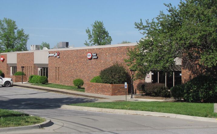 Pictures of Industrial property located at 8605 Quivira Rd, Lenexa, KS 66215 for lease - image #1