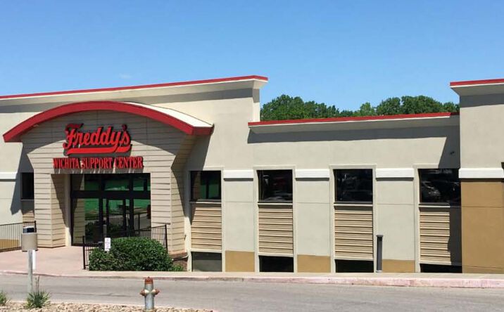 Pictures of Retail property located at 260 N Rock Rd, Wichita, KS 67206 for lease - image #1