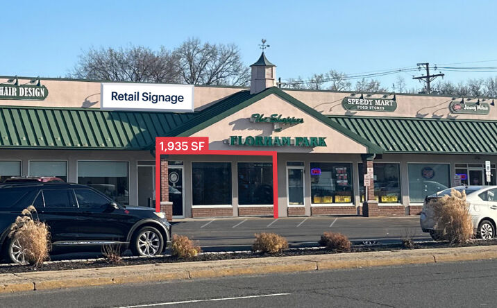 Pictures of Retail property located at 182 Ridgedale Ave, Florham Park, NJ 07932 for lease - image #1