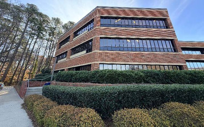 Pictures of Office property located at 3600 Glenwood Ave, Raleigh, NC 27612 for lease - image #1