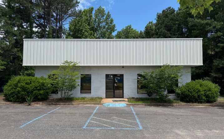 Pictures of Industrial property located at 4073 Nine McFarland Dr, Alpharetta, GA 30004 for lease - image #1
