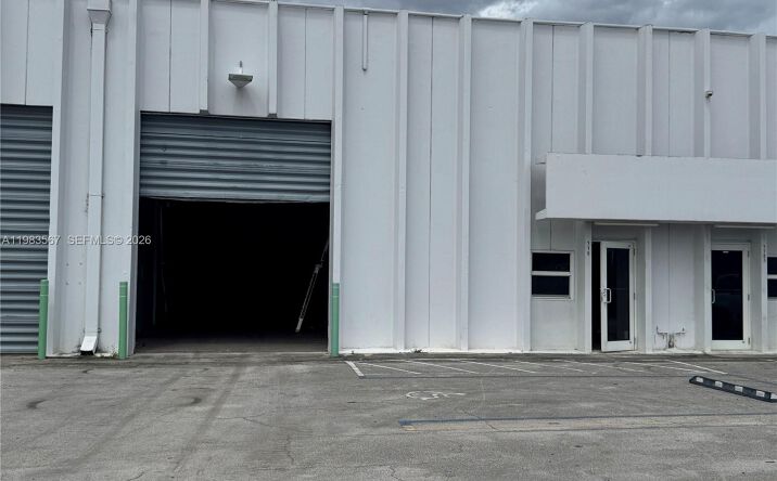 Pictures of Industrial property located at 7781 NW 52nd St, Doral, FL 33166 for lease - image #1