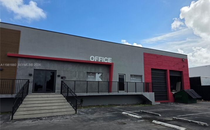 Pictures of Industrial property located at 3281 NW 78th Ave, Doral, FL 33122 for lease - image #1