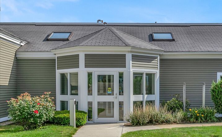 Pictures of Office property located at 205 Willow St, Hamilton, MA 01982 for lease - image #1