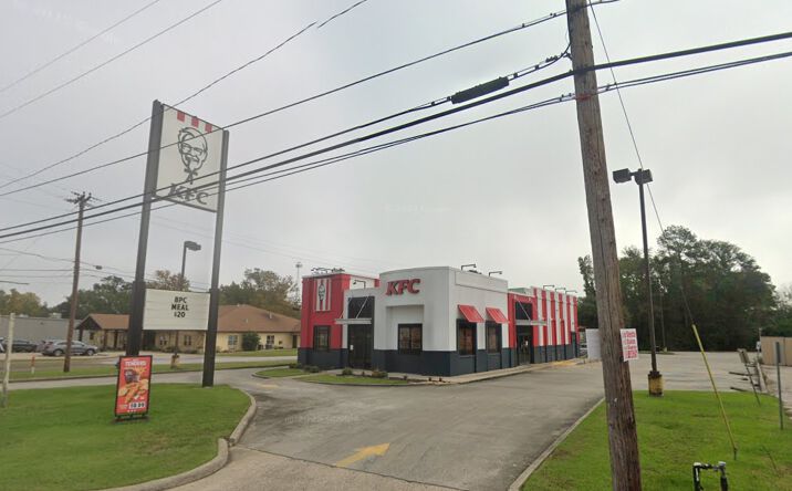Pictures of Retail, Restaurant property located at 815 Hwy 96 S, Silsbee, TX 77656 for lease - image #1