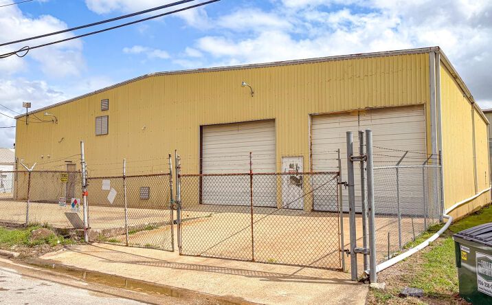 Pictures of Industrial property located at 5807 Northdale St, Houston, TX 77087 for lease - image #1