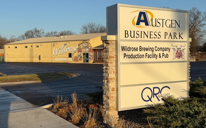 Pictures of Industrial property located at 1104 E Main St, Griffith, IN 46319 for lease - image #1