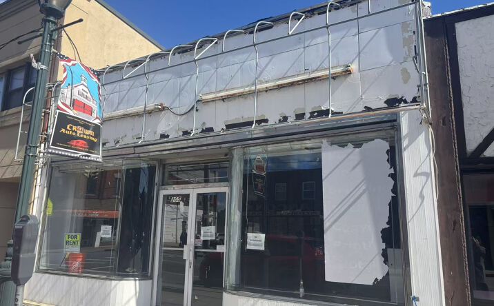 Pictures of Retail property located at 205 Rockaway Ave, Valley Stream, NY 11580 for lease - image #1
