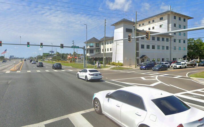 Pictures of Office property located at 2435 US-19, Holiday, FL 34691 for lease - image #1