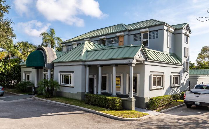 Pictures of Retail property located at 540 S Federal Hwy, Deerfield Beach, FL 33441 for lease - image #1