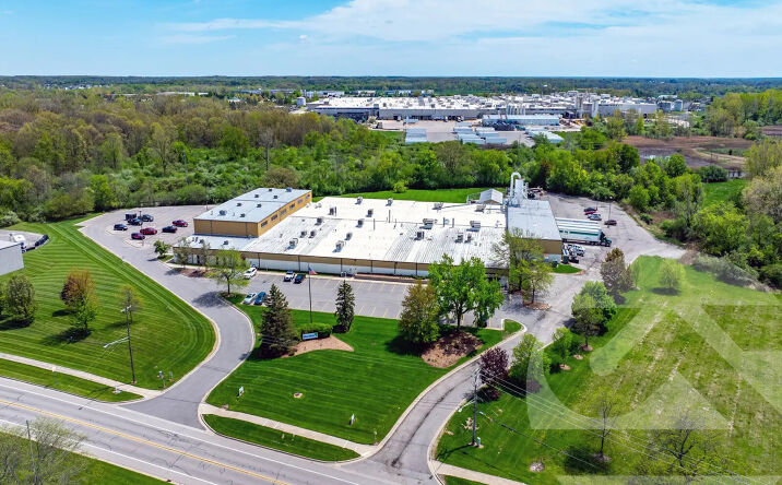 Pictures of Industrial property located at 960 Woodland Drive, Saline, MI 48176 for lease - image #1