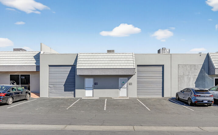 Pictures of Industrial property located at 3200 Polaris Ave, Las Vegas, NV 89102 for lease - image #1