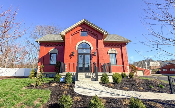 Pictures of Office property located at 3772 Hauck Rd, Cincinnati, OH 45241 for lease - image #1