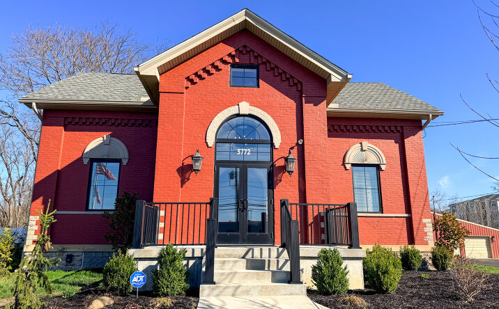 Pictures of Office property located at 3772 Hauck Rd, Cincinnati, OH 45241 for lease - image #1