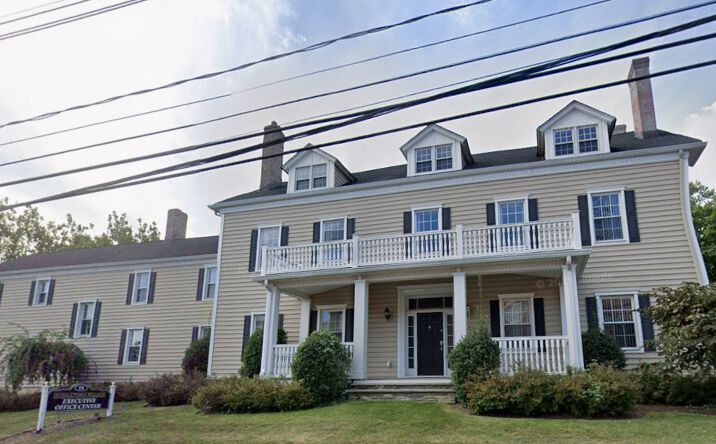 Pictures of Office property located at 18 Kings Hwy, Middletown Township, NJ 07748 for lease - image #1