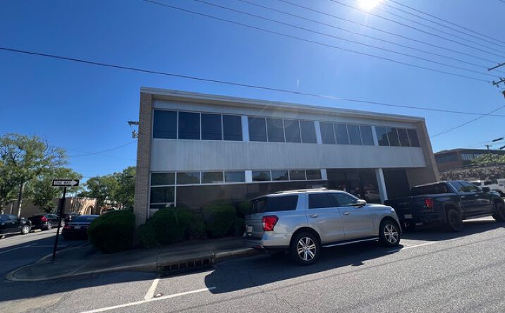 Pictures of Office property located at 909 Foisy St, Alexandria, LA 71301 for lease - image #1