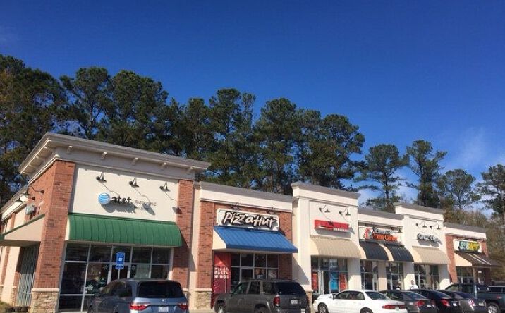 Pictures of Retail property located at 60 Exchange Street, Richmond Hill, GA 31324 for lease - image #1