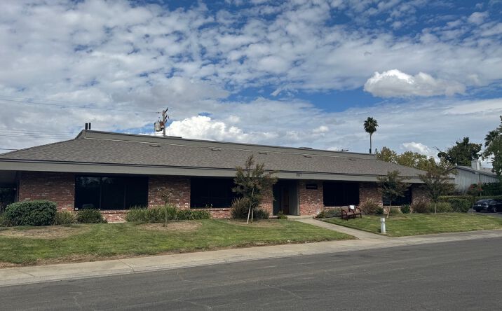 Pictures of Office property located at 1817 Maryal Dr, Sacramento, CA 95864 for lease - image #1