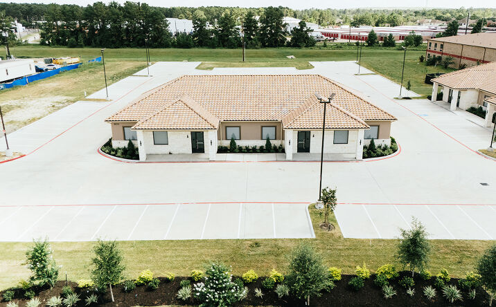 Pictures of Office property located at 8525 N Sam Houston Pkwy E, Humble, TX 77396 for lease - image #1