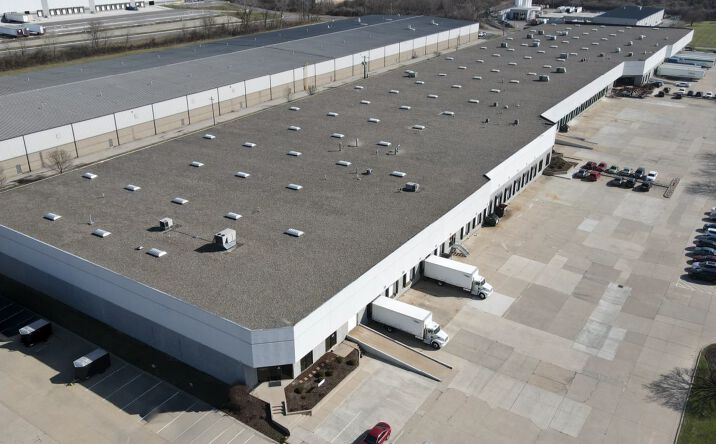 Pictures of Industrial property located at 300 Distribution Cir, Fairfield, OH 45014 for lease - image #1