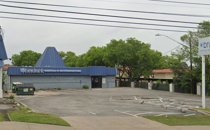 Pictures of Retail property located at 8522 N Lamar Blvd, Austin, TX 78753 for lease - image #1