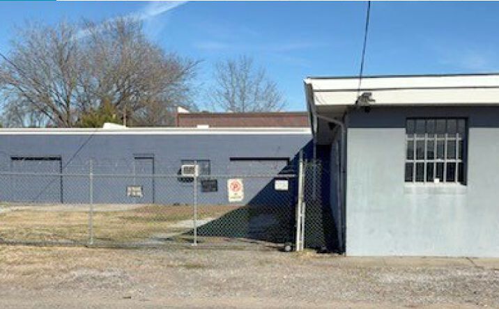 Pictures of Office, Industrial property located at 2700 Wyoming Ave, Norfolk, VA 23513 for lease - image #1