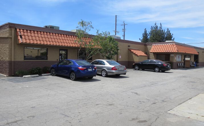 Pictures of Industrial property located at 8943 Oso Ave, Los Angeles, CA 91311 for lease - image #1