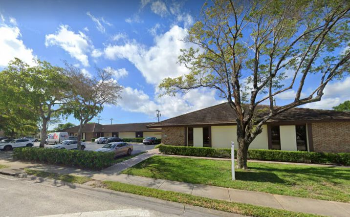 Pictures of Office property located at 1280 W Lantana Rd, Lantana, FL 33462 for lease - image #1