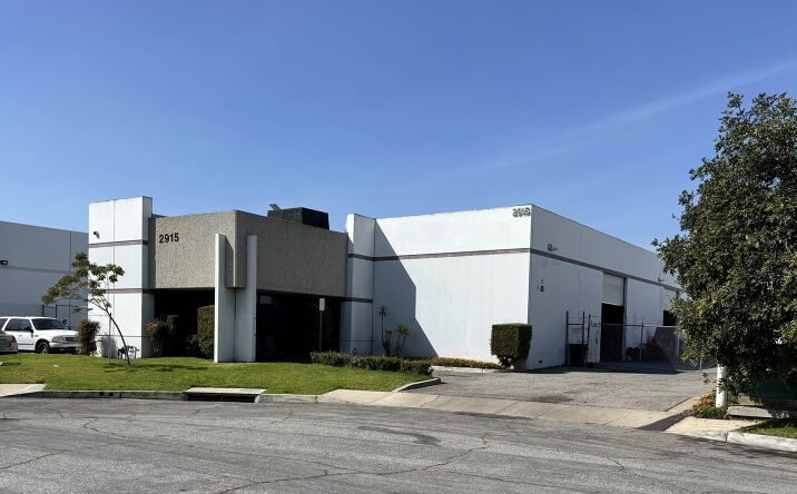 Pictures of Industrial property located at 2915 E Ricker Way, Anaheim, CA 92806 for lease - image #1