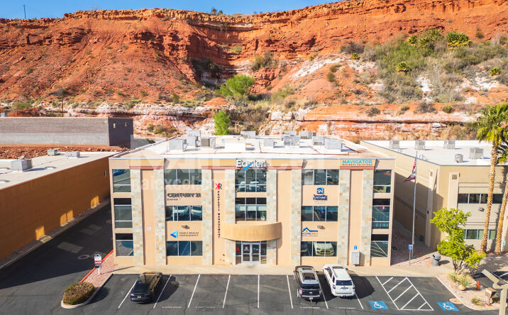 Pictures of Office property located at 162 N 400 E, St. George, UT 84770 for lease - image #1