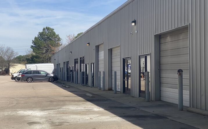 Pictures of Industrial property located at 3811 Tarheel Dr-111 Raleigh NC  27609, Raleigh, NC 27609 for lease - image #1