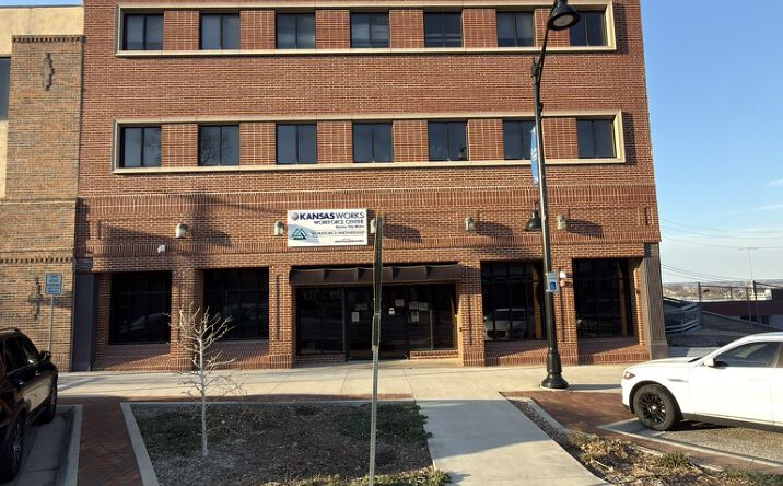 Pictures of Office, Retail property located at 626 Minnesota Ave, Kansas City, KS 66101 for lease - image #1
