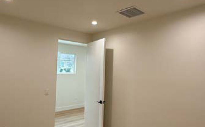 Pictures of Industrial property located at 17725 Rhoda St, Los Angeles, CA 91316 for lease - image #1