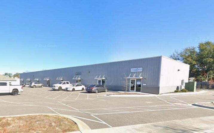 Pictures of Industrial property located at 1322, 1324, 1326 N Lake Park Boulevard, Carolina Beach, NC 28428 for lease - image #1
