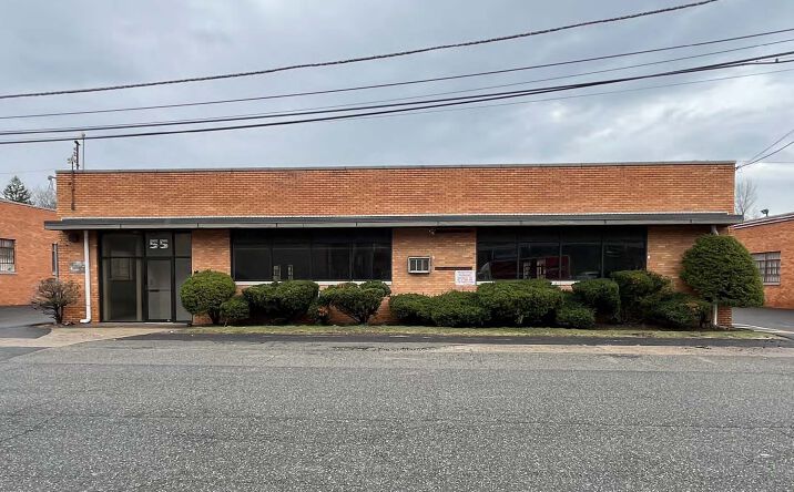 Pictures of Industrial property located at 55 Thomas Rd N, Hawthorne, NJ 07506 for lease - image #1