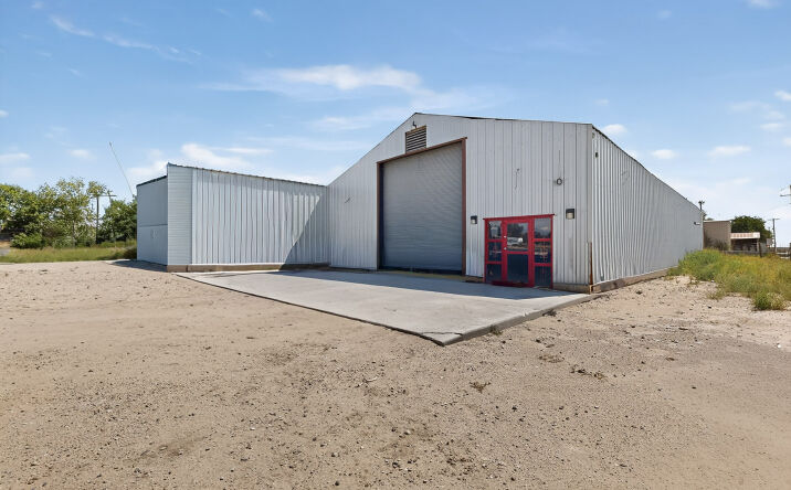 Pictures of Industrial property located at 8700 Bates Rd SE, Albuquerque, NM 87105 for lease - image #1