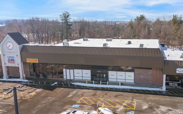 Pictures of Retail property located at 76 Derry Road, Hudson, NH 03051 for lease - image #1