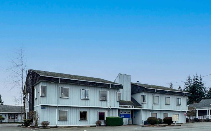 Pictures of Retail property located at 13400 Pacific Ave S, Tacoma, WA 98444 for lease - image #1