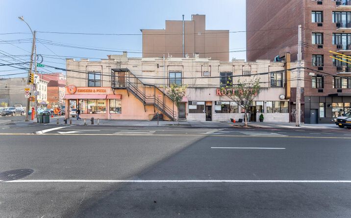 Pictures of Retail property located at 27-01 21 Street 2nd Floor, New York, NY 11102 for lease - image #1