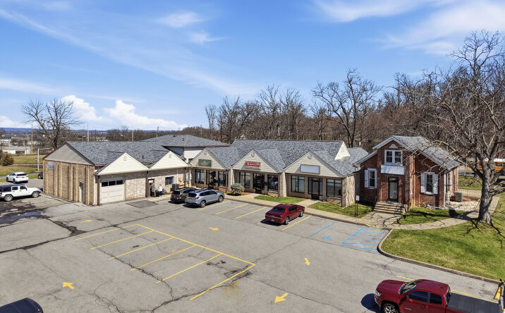 Pictures of Retail, Office property located at 1645 Hausman Rd, Allentown, PA 18104 for lease - image #1