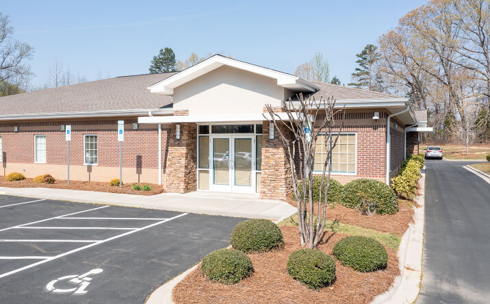 Pictures of Retail, Office property located at 2090 US-29, China Grove, NC 28023 for lease - image #1