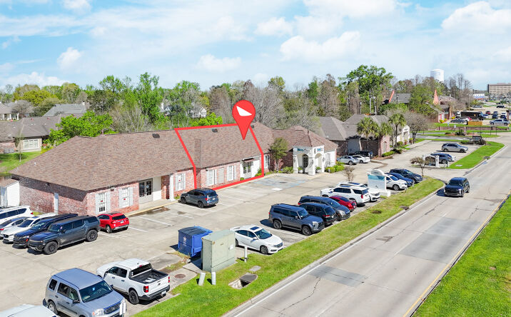 Pictures of Office property located at 8460 Bluebonnet Blvd Suite B, Baton Rouge, LA 708102823 for lease - image #1