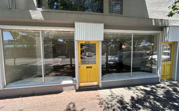Pictures of Retail property located at 429 Healdsburg Ave, Healdsburg, CA 95448 for lease - image #1