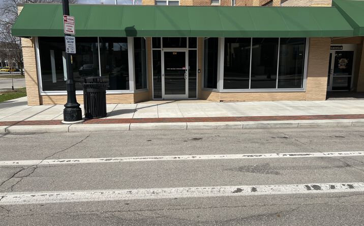 Pictures of Retail, Office property located at 534 W Berry St, Fort Wayne, IN 46802 for lease - image #1
