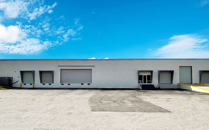 Pictures of Industrial property located at 5160 W Clifton St, Tampa, FL 33634 for lease - image #1