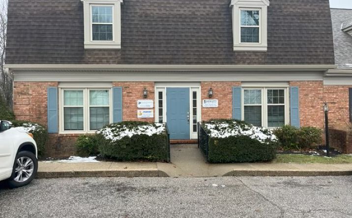 Pictures of Office property located at 223 Midland Park, Shelbyville, KY 40065 for lease - image #1