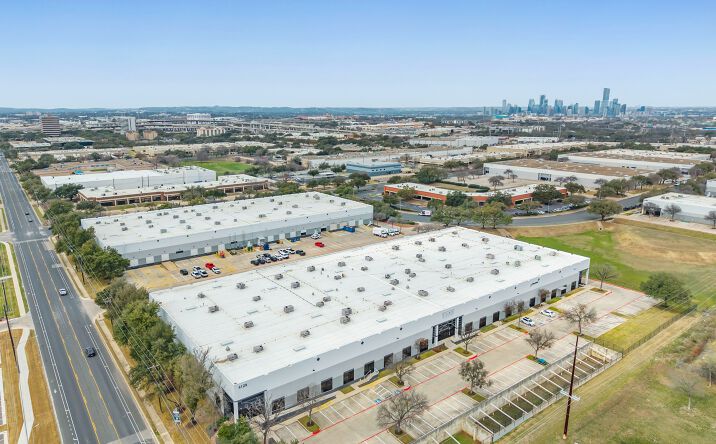 Pictures of Industrial property located at 4129 Commercial Center Dr, Austin, TX 78744 for lease - image #1
