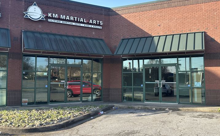 Pictures of Retail property located at 1525 Poinsett Hwy, Greenville, SC 29609 for lease - image #1