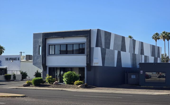Pictures of Retail, Office property located at 2841 E Bell Rd, Phoenix, AZ 85032 for lease - image #1