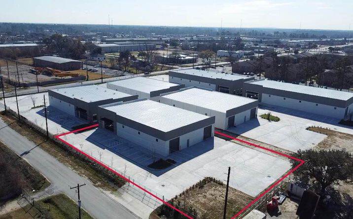 Pictures of Industrial property located at 5708 McCracken Road, Houston, TX 77032 for lease - image #1